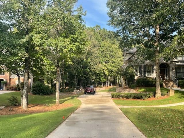 Gallery photos for Stunning Transformations with Lawn Care Services: Image #1
